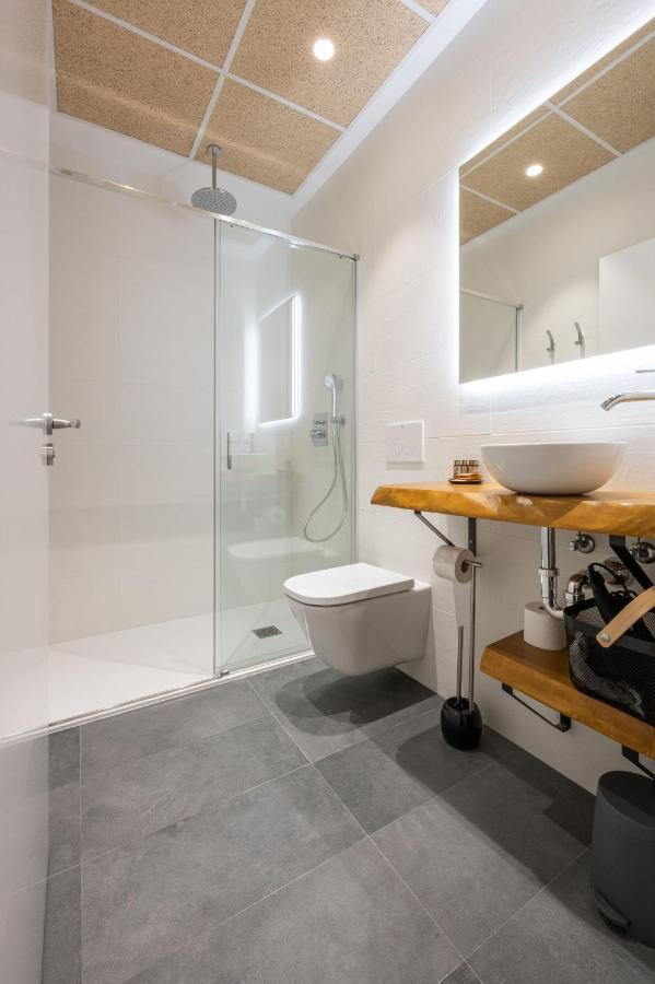 Elegant Rooms Lasarte Экстерьер фото